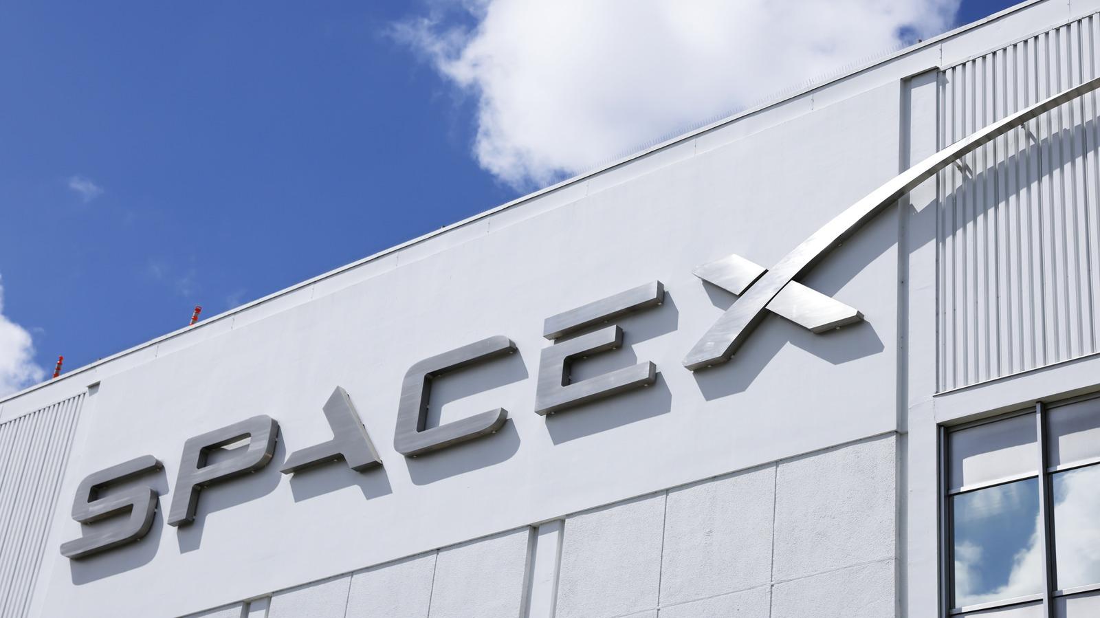 SpaceX เตรียมเข้าตลาดหุ้น IPO